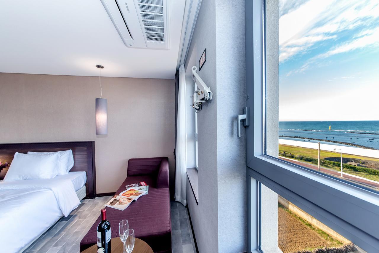Odri Inn Jeju Exterior photo